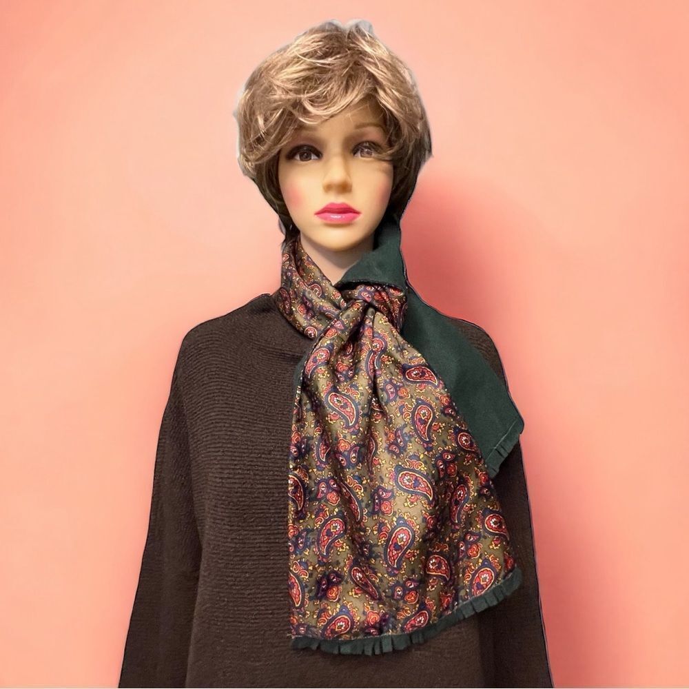 Women’s Hunter Green Wool Scarf